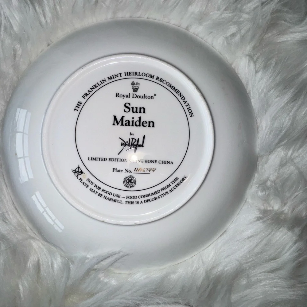 Royal Doulton **separate listing